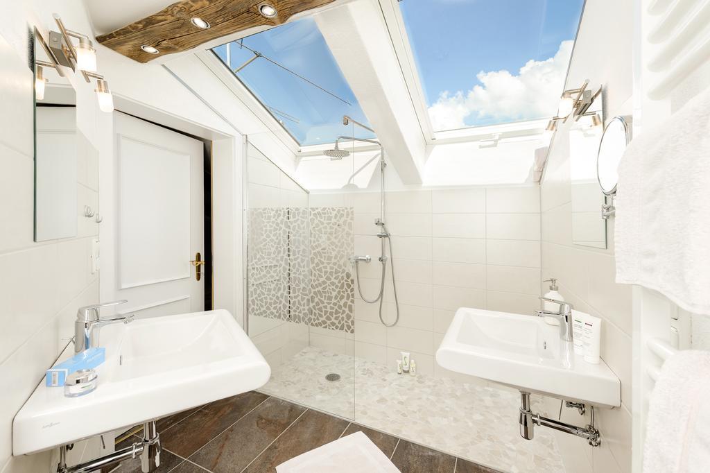 "Ferienwohnung Ess" - Annehmlichkeiten Von 4-Sterne Familien-Und Wellnesshotel Viktoria Koennen Mitbenutzt Werden Oberstdorf Exterior foto