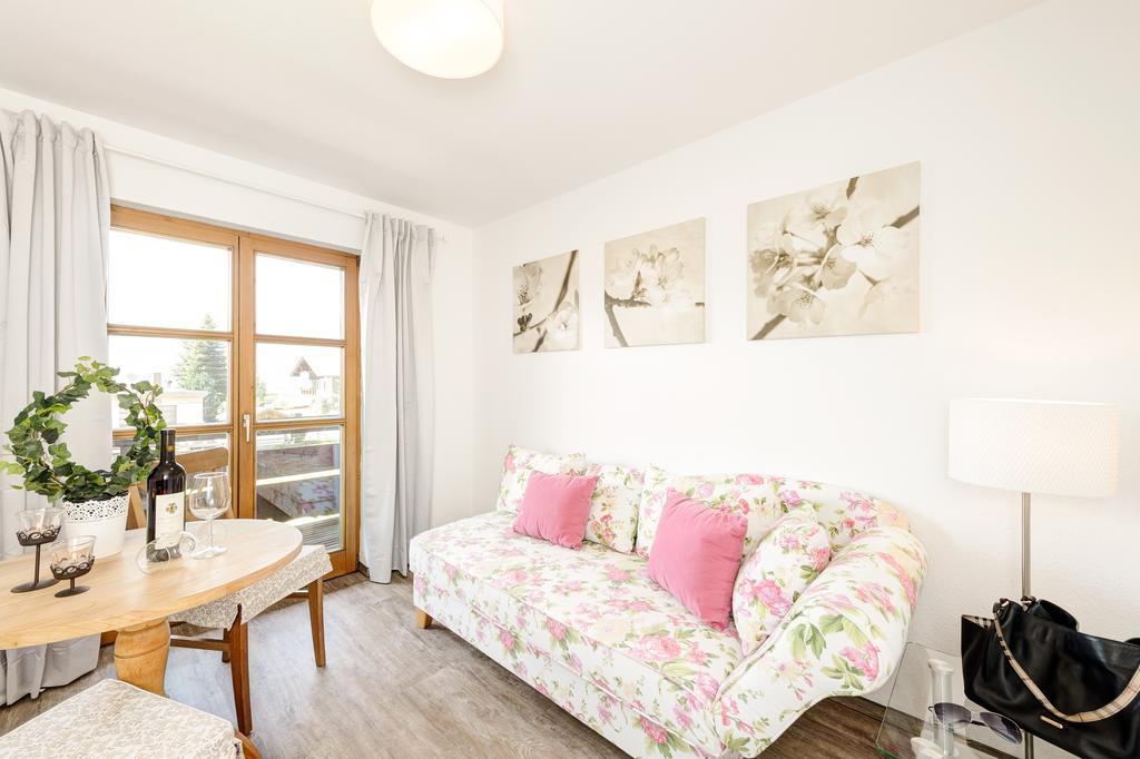 "Ferienwohnung Ess" - Annehmlichkeiten Von 4-Sterne Familien-Und Wellnesshotel Viktoria Koennen Mitbenutzt Werden Oberstdorf Exterior foto