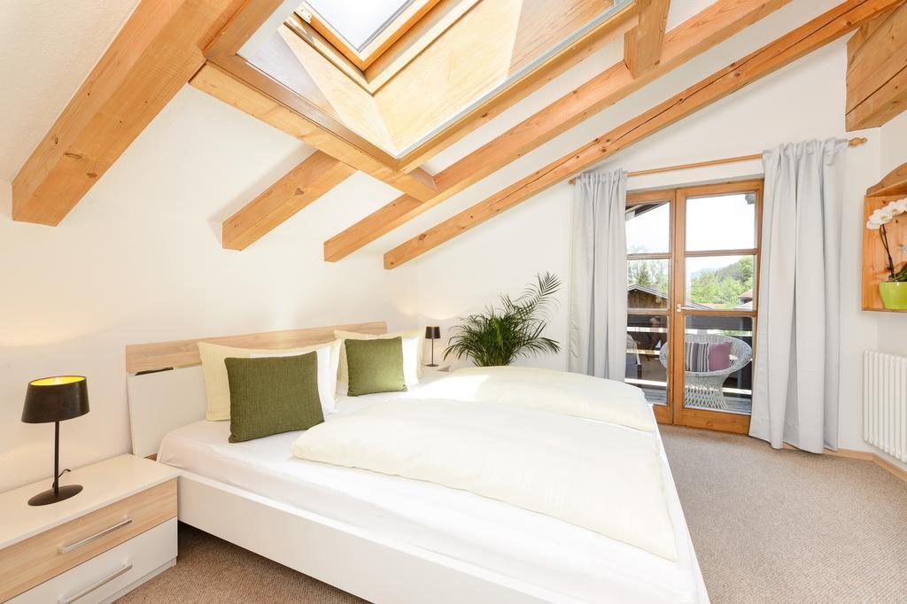 "Ferienwohnung Ess" - Annehmlichkeiten Von 4-Sterne Familien-Und Wellnesshotel Viktoria Koennen Mitbenutzt Werden Oberstdorf Exterior foto